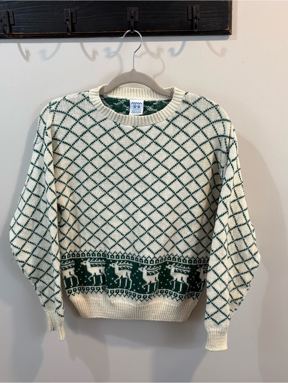 Boy’s Vintage Kelly’s Kids Green Reindeer Sweater Size Large